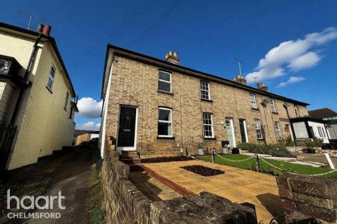2 Bedroom Terraced in CM2 6JP