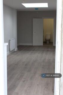 Very Large En-Suite Ground Floor