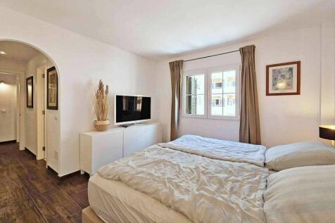 10-Penthouse-Traum über dem Hafen von Port Adriano-kaufen-bett