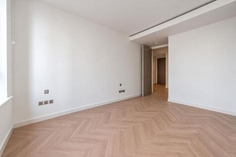 Chalk Farm Road, Camden, London, NW1 photo 5
