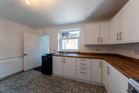 2 Burgess Place-003.jpg