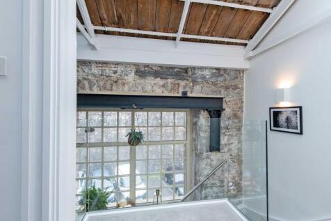 Factory Cooperage 21 - Landing.jpg