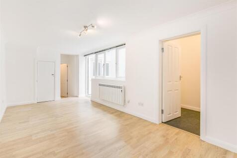 GFF 137 Kingston Road SW19 reception 2.jpg