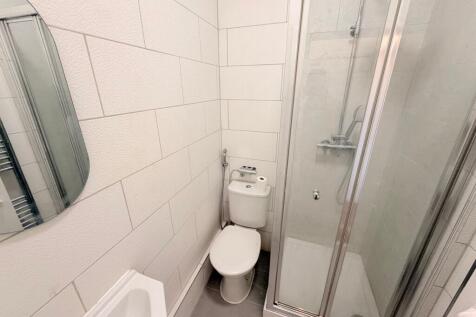338 Barlow Moor Road, Chorlton-Cum-Hardy, M21 photo 3