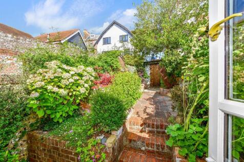 External Lifestyle Photograph