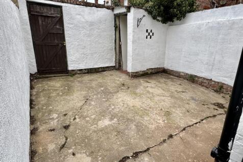 Outside - Rear