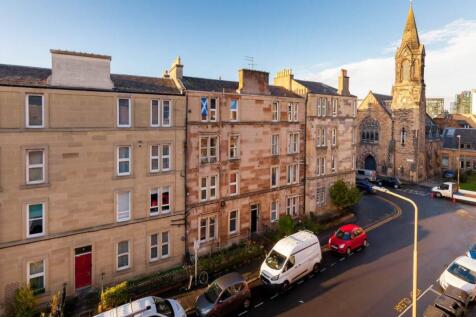 61135_CaledonianCres