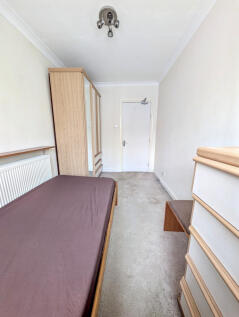 Single Room (2)