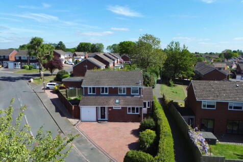 Solihull, B90 - property photo