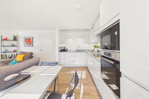Lounge/Diner/Kitchen