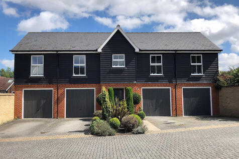 Front of coach house