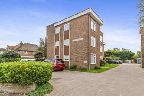 Worthing, BN11 - property photo