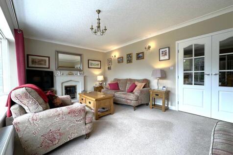 Large Living Room 772