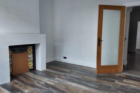 58, Gill Street, Dudley photo 2