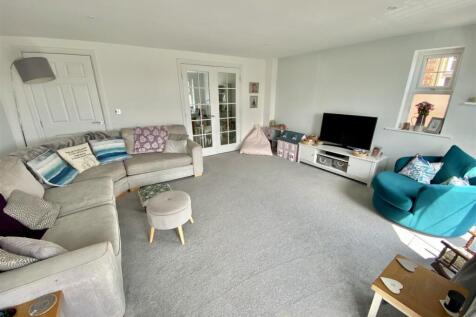 Bramleys Estate Agents - Whitley Road - Dewsbury (