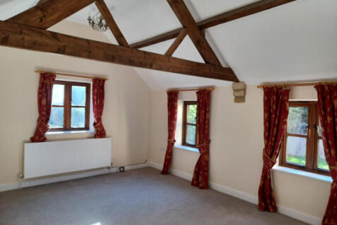 Shilton Road, Carterton, Oxfordshire, OX18 photo 4