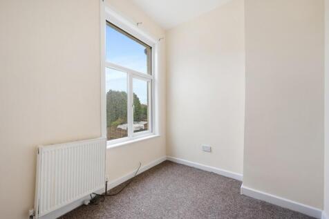 599 Blackburn Road HDR-20.jpg