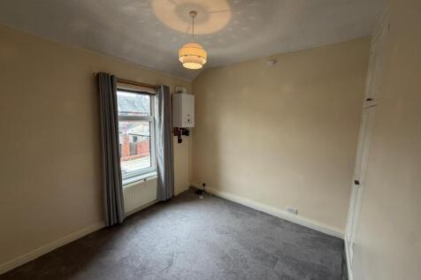 Kent Street, Barrow-In-Furness, LA13 photo 5
