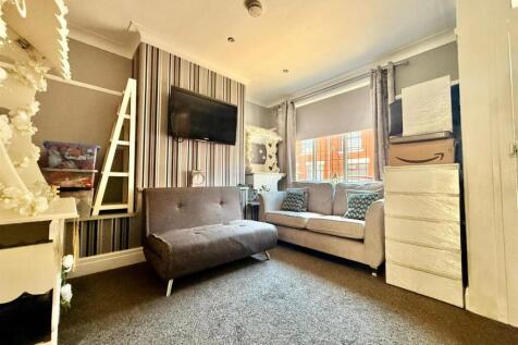 PHOTO-2025-09-24-12-23-46 8.jpg