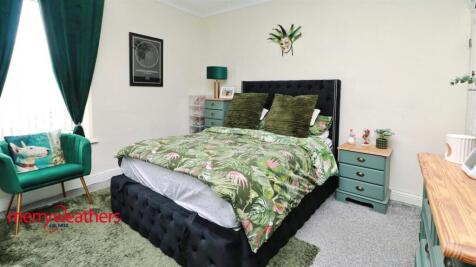 Front Bedroom