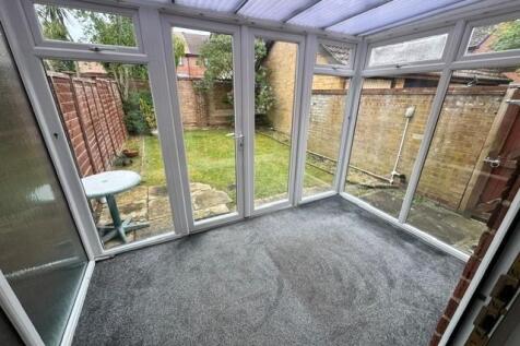 Harcombe Close, Canford Heath, Poole photo 3