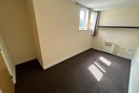 Bedroom 2 T202511061506.jpeg