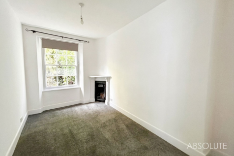 Lisburne Crescent, Torquay, TQ1 photo 3