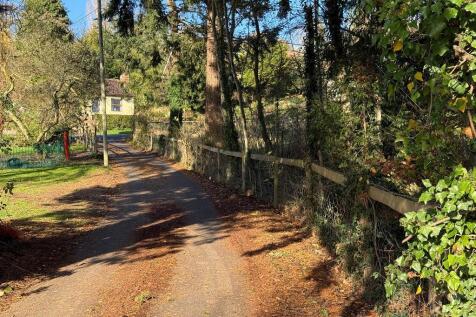 Lane to Vine Cottage