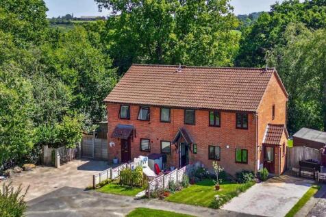 Crowborough, TN6 - property photo