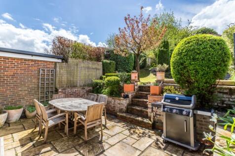 2 Fairview Cottag...