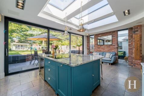 Hadleigh Estate Agents-81.jpg