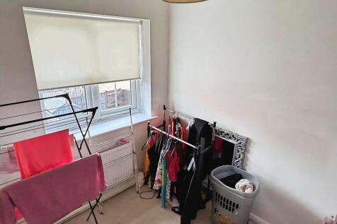 1aad2027-WhatsApp...