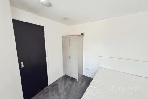 Essex Green, Chandler's Ford, Eastleigh, SO53 photo 5