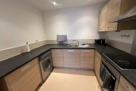 Heritage Court , Laughton  photo 3