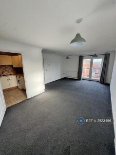 Spacious Living Area With Juliet Balcony 
