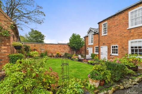 CAM01995G0-PR0357-STILL017