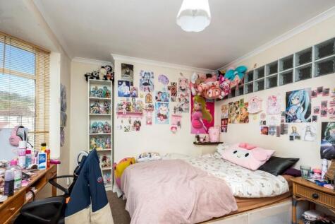 Lower Bevendean Avenue, Brighton, Brighton & Hove photo 4