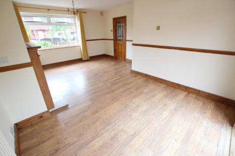 Thornton Road, Ellesmere Port, Cheshire photo 4