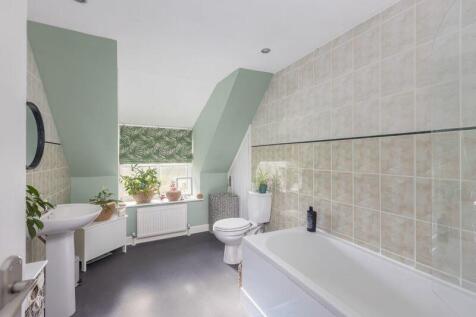 Annexe - Bathroom