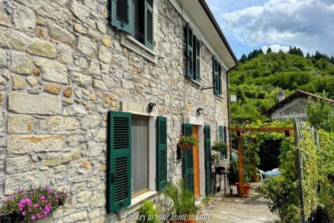 LA PERNICE (48).jpg