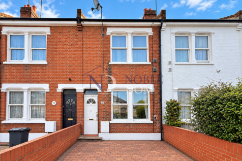 THREE BEDROOM TERRACED HOUSE IN HOUNSLOW