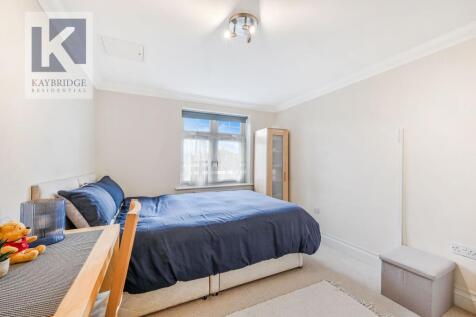 Charlemont House, 35 Cheam Road - KT17 1QX