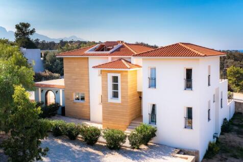 Stunning 5 bedroom Jagaranda Villa Image 9999 1