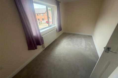 Oldhall Road, Walsall, WS3 photo 4