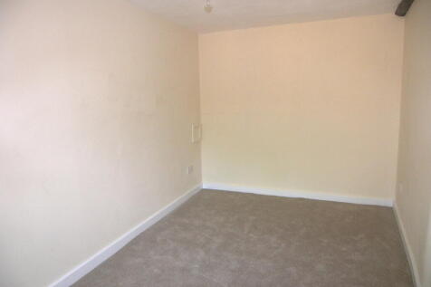 214 Lower Road, Bookham, Leatherhead, KT23 4DE photo 4