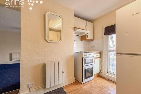Shinfield Road, Reading, RG2 photo 3