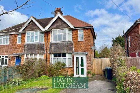 32 Victoria Road 