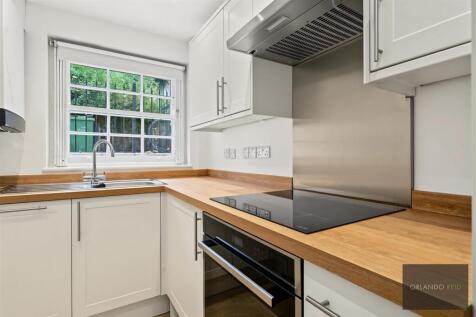 Flat A, Cadmus House SW4 7XA-5.jpg