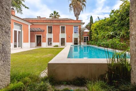 Elegant Villa in Lapa, Garden, Pool, Views, Garage