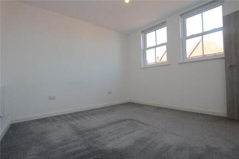 Hunters House, Edgeware Road, Swindon, SN1 photo 4